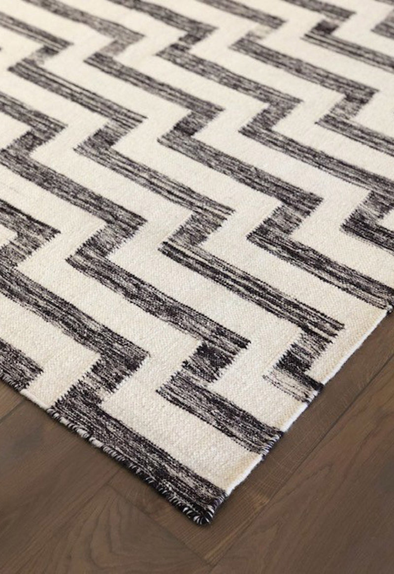 geometric monochrome rug