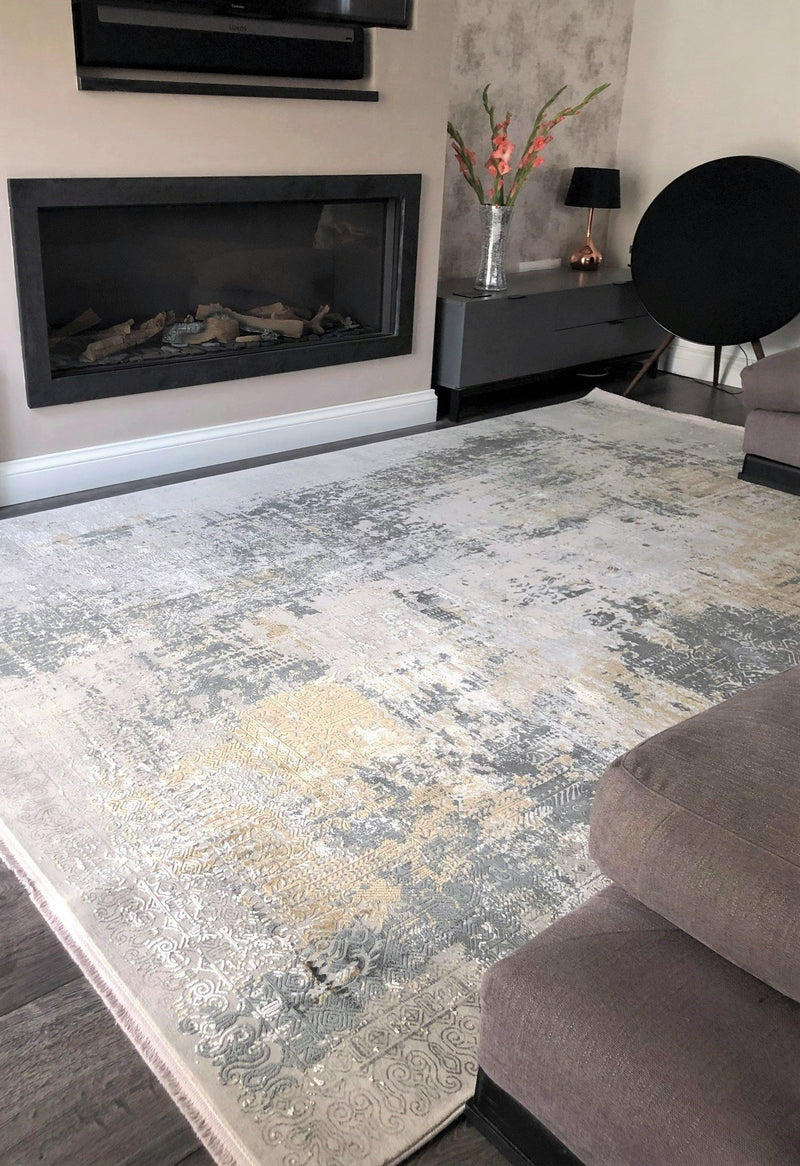 luxury rug in modern living room